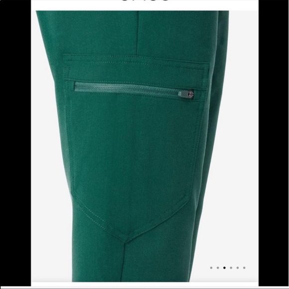 NWT FIGS Jogger Scrubs Pants in Hunter Green - Picture 4 of 7